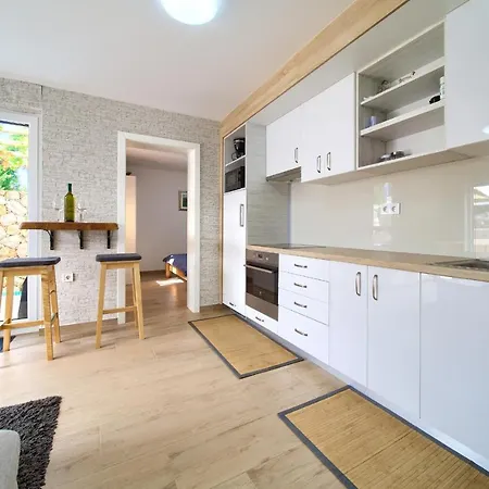 Nadica Deluxe Apartment