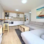 Nadica Deluxe
