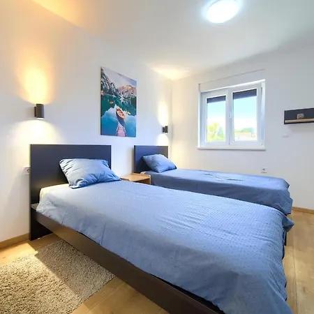 Nadica Deluxe Apartment